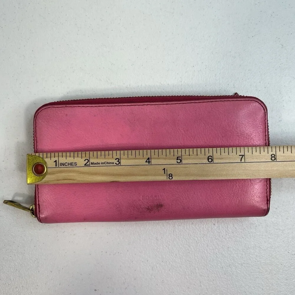 Fossil Pink Pebbled Leather Zip Around Wallet‎ Pockets Card Slots Pocketbook